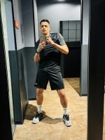 614772935: Chico busca chica en Alicante