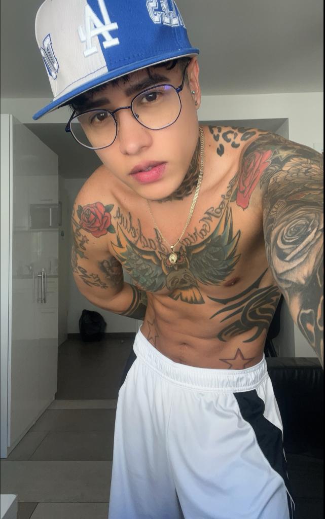 Chico busca chica en Las Palmas: 