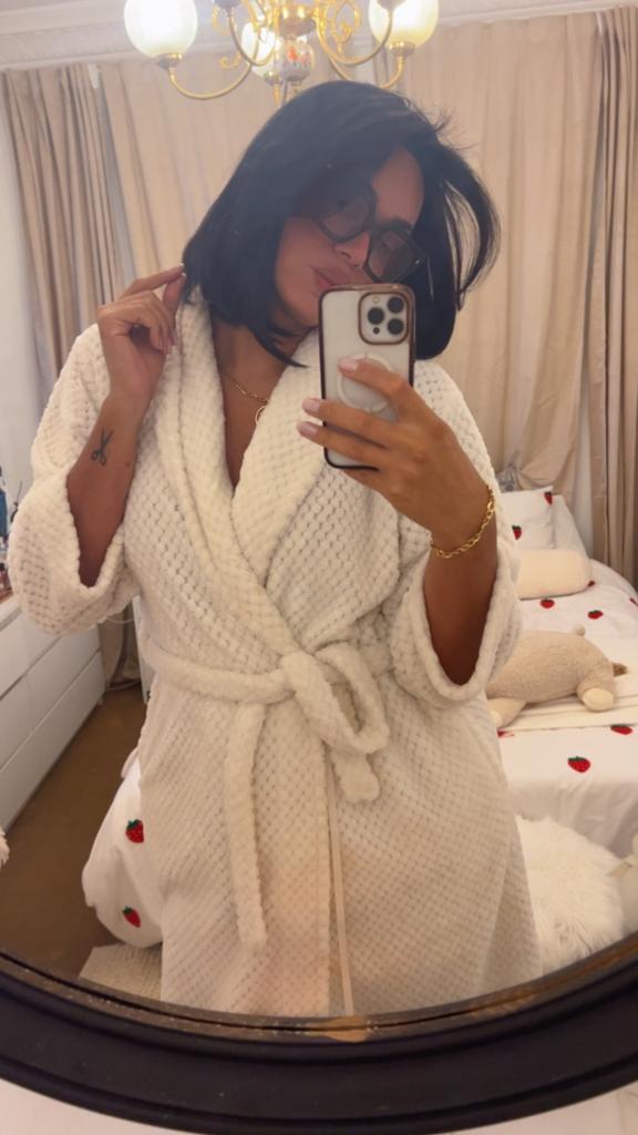 678554359: Chica busca chico en Mallorca