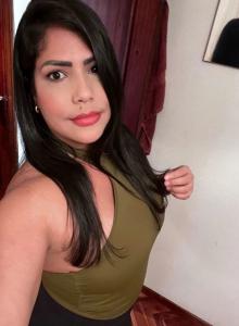 629727232: Chica busca chico en Tarragona