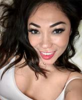 687658076: Chica busca chico en Sevilla