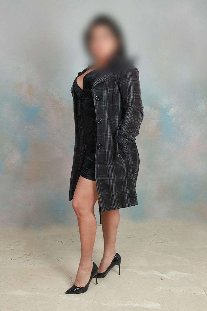 672285115: Chica busca chico en Murcia