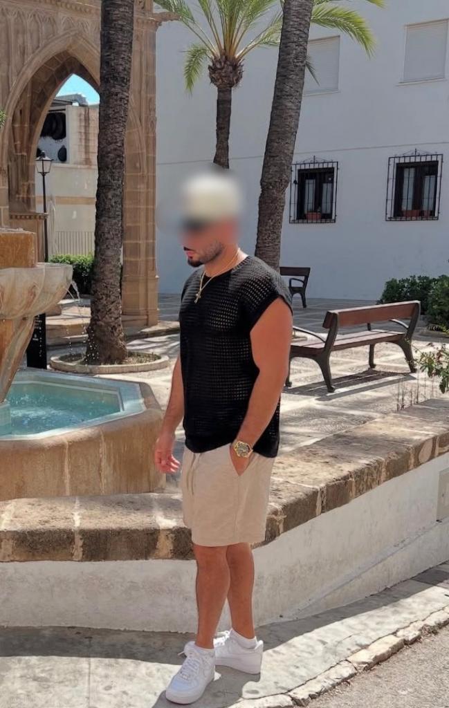 604190090: Chico busca chica en Zaragoza