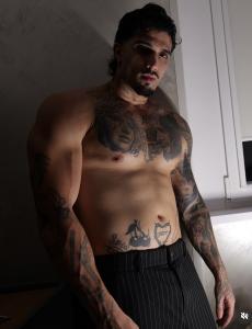 642345755: Chico busca chica en Madrid