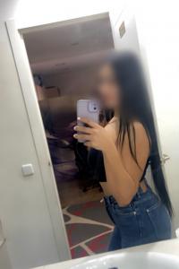 611283825: Chica busca chico en Madrid