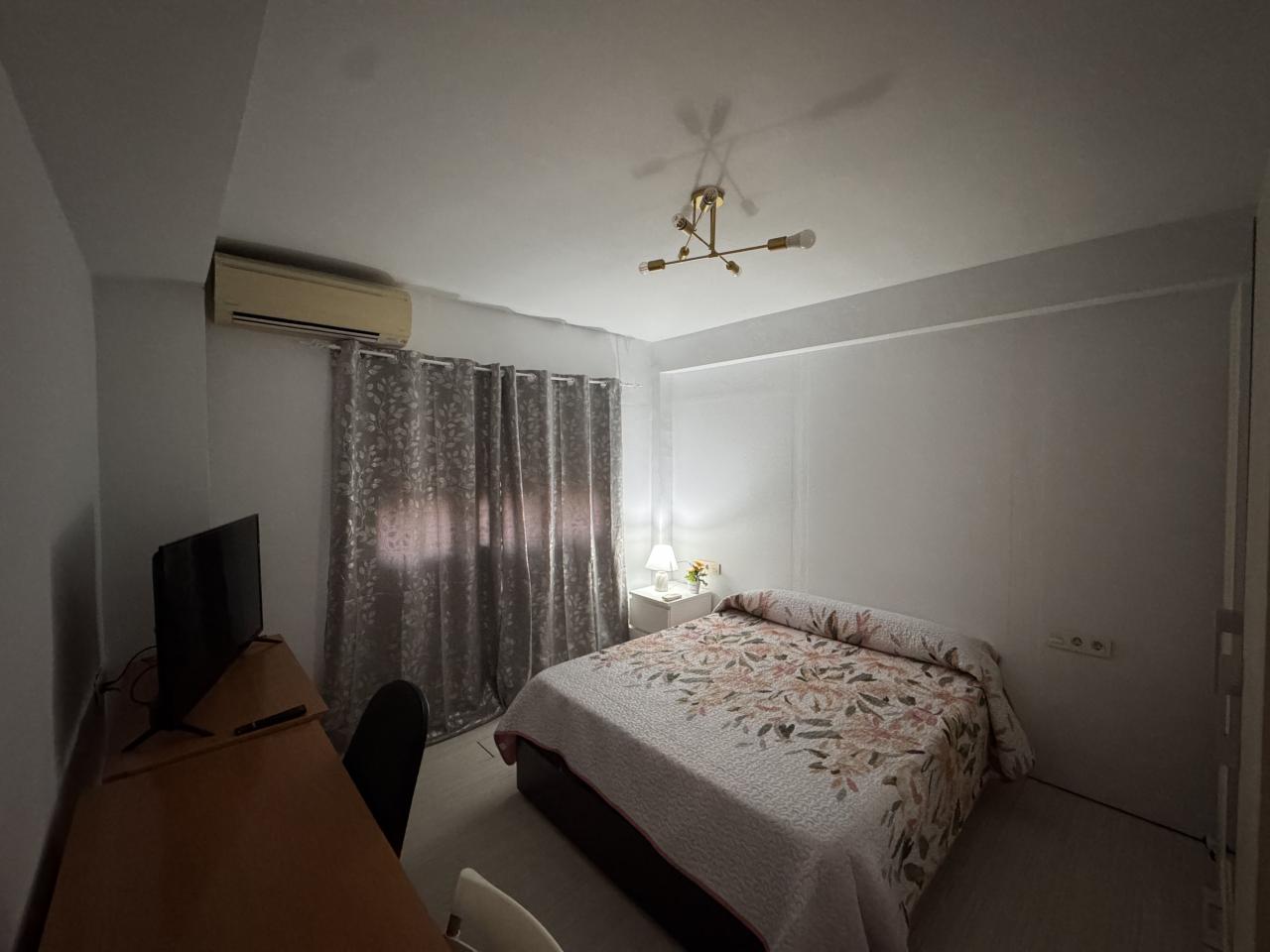 614851594:  en Granada