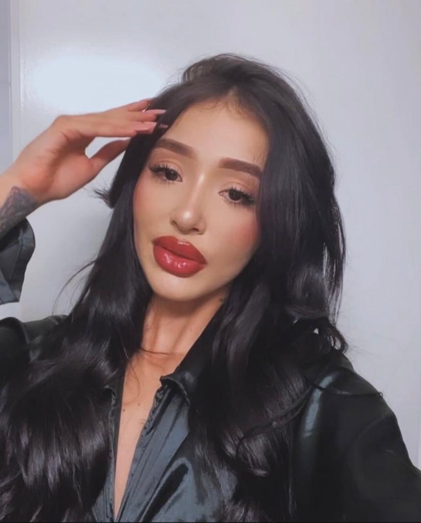 Chica busca chico en Barcelona: 