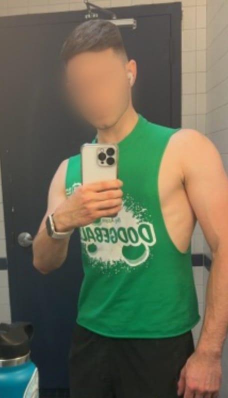 Chico busca chica en Melilla: 