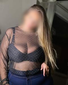 643779211: Chica busca chico en Pontevedra