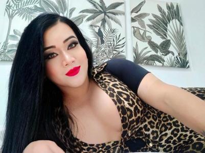 632560017: Chica busca chico en Cádiz