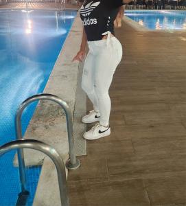 695719692: Chica busca chico en Valencia