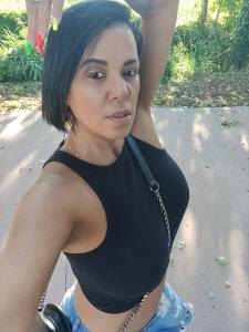 637717127: Chica busca chico en Málaga