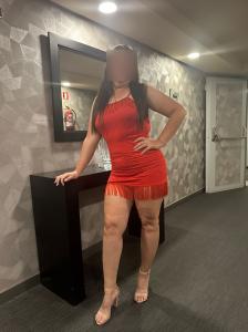 613946314: Chica busca chico en Madrid