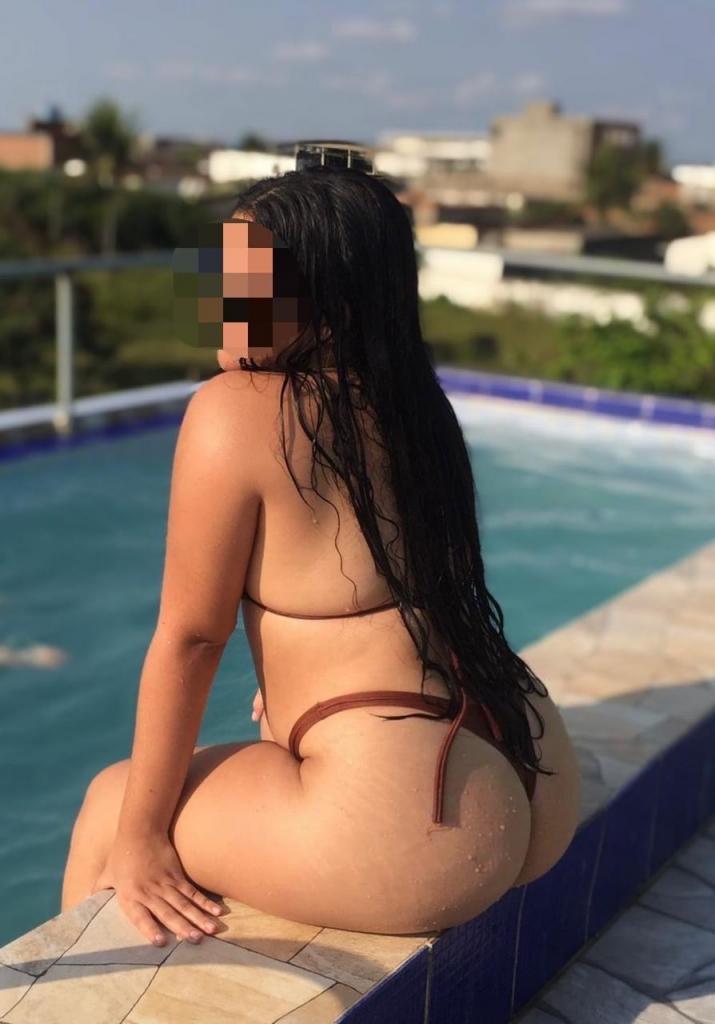 624885497: Chica busca chico en La Coruña