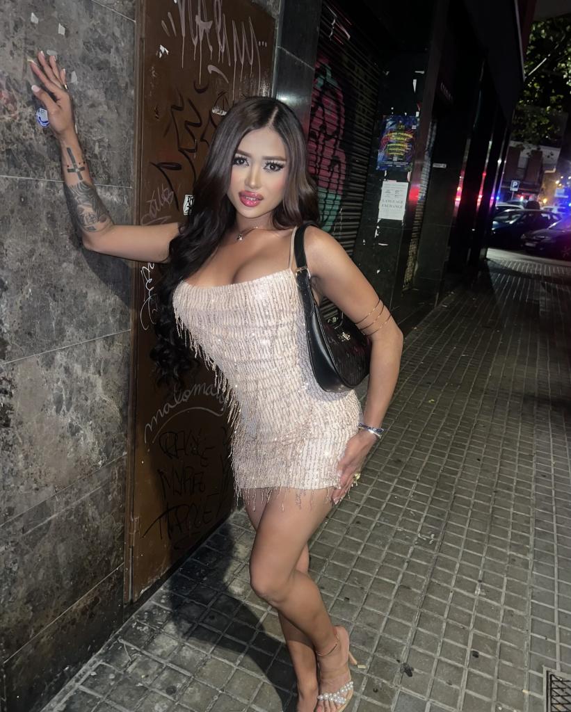 673384681: Transexual en Madrid