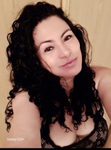 641306608: Chica busca chico en Albacete