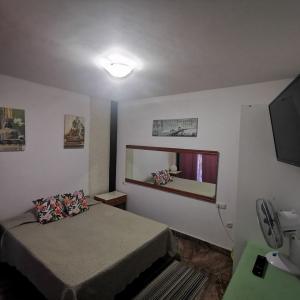 632081265: Chica busca chico en Las Palmas