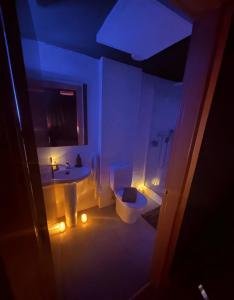 669248558: Chica busca chico en Zaragoza