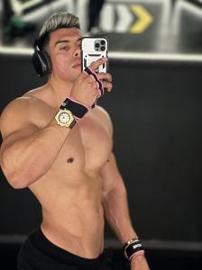 602464437: Chico busca chica en Zaragoza