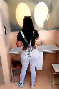 611204690: Chica busca chico en León