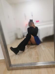 645525903: Chica busca chico en Guipúzcoa