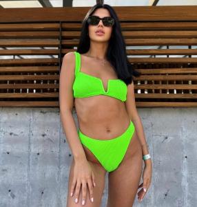 Chica busca chico en Alicante: 