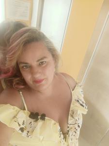 695463331: Chica busca chico en Pontevedra