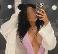 685213056: Chica busca chico en Barcelona