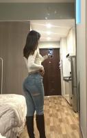 614776939: Chica busca chico en Barcelona