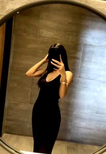 Chica busca chico en Sevilla: Chica busca chico