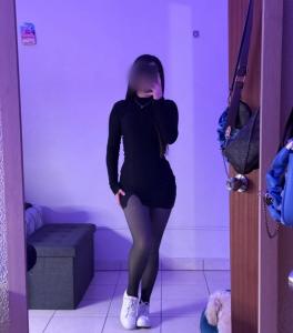 665615175: Chica busca chico en Madrid