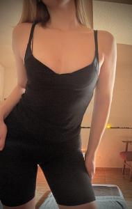 607867464: Chica busca chico en Alicante