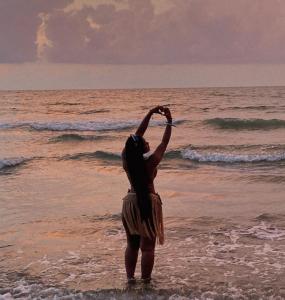 614522487: Chica busca chico en Barcelona