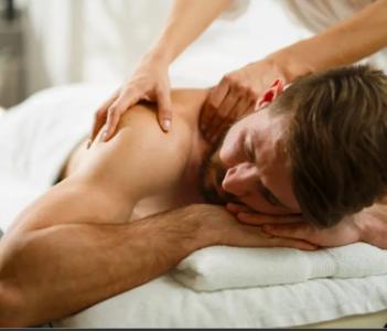 611823671: Chica busca chico en La Coruña