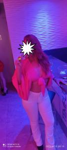 Chica busca chico en Huelva: 