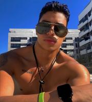 600275601: Chico busca chica en Valencia