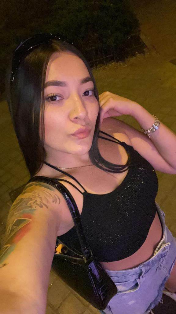 Chica busca chico en Asturias: 