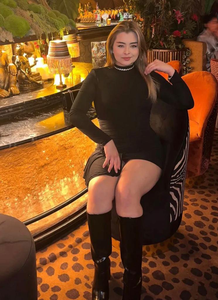 Chica busca chico en Málaga: Chica busca chico