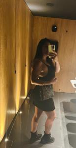 613761366: Chica busca chico en Pontevedra
