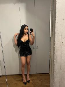 613739242: Travesti en Valencia