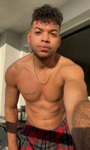 Chico busca chica en Las Palmas: 