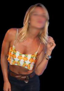 697237989: Chica busca chico en Sevilla