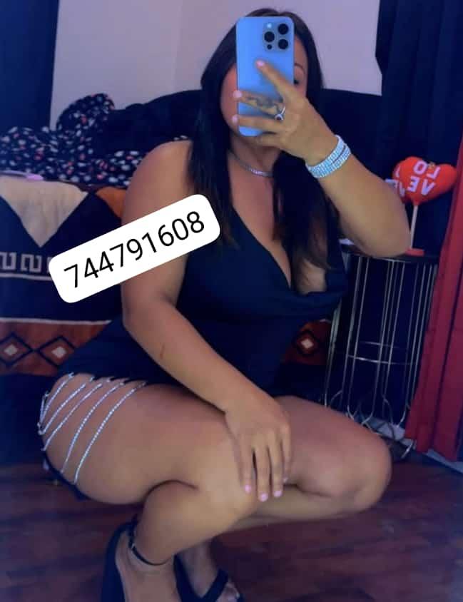 744791608: Chica busca chico en Madrid