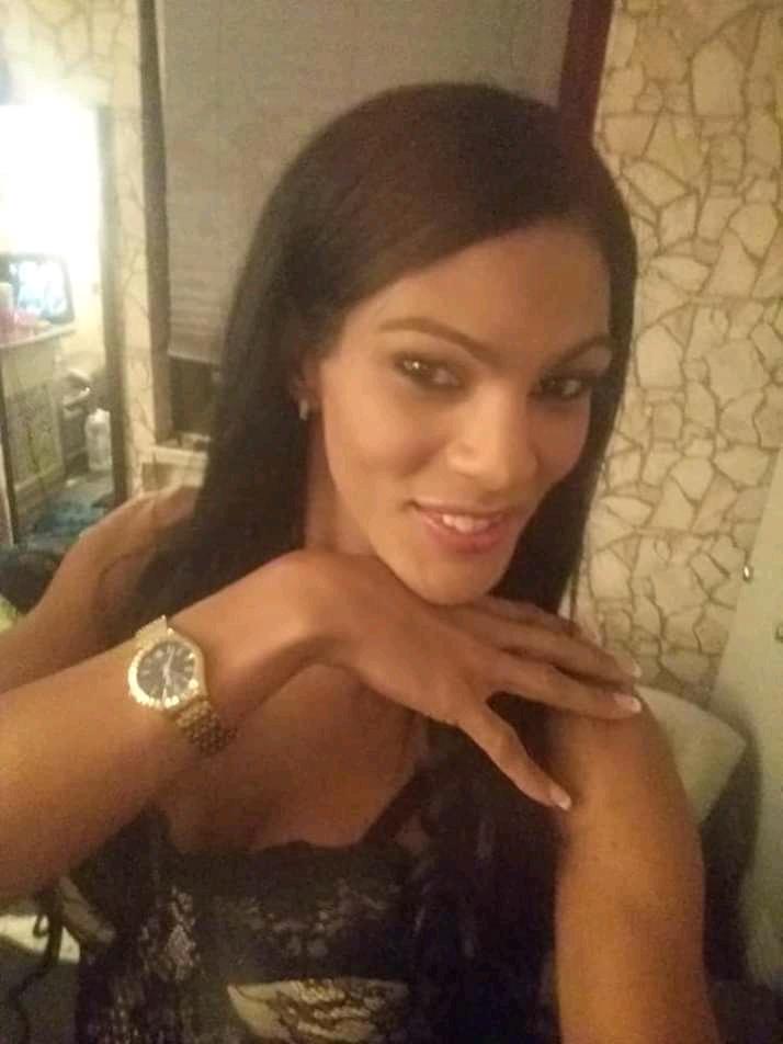 640099242: Transexual en Barcelona