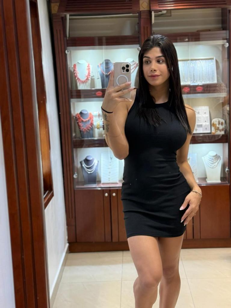 647088297: Travesti en Álava