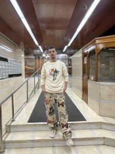 631946865: Chico busca chica en Zaragoza