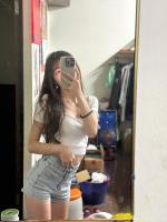 667426769: Chica busca chico en Gerona