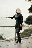 722323690: Chica busca chico en Gerona