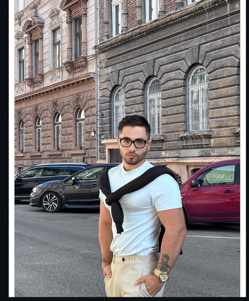 643252843: Chico busca chica en Badajoz