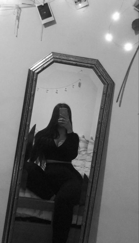 Chica busca chico en Sevilla: 